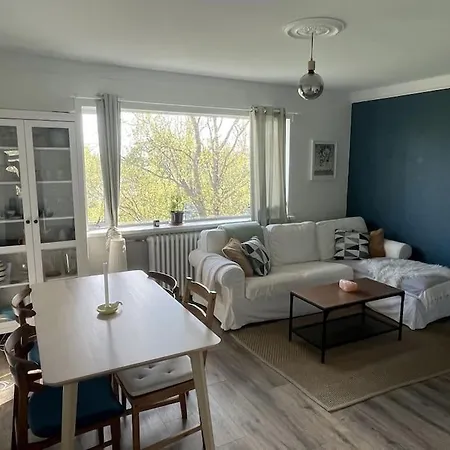 Cozy Apartment Near Downtown Reykjavik Exterior photo